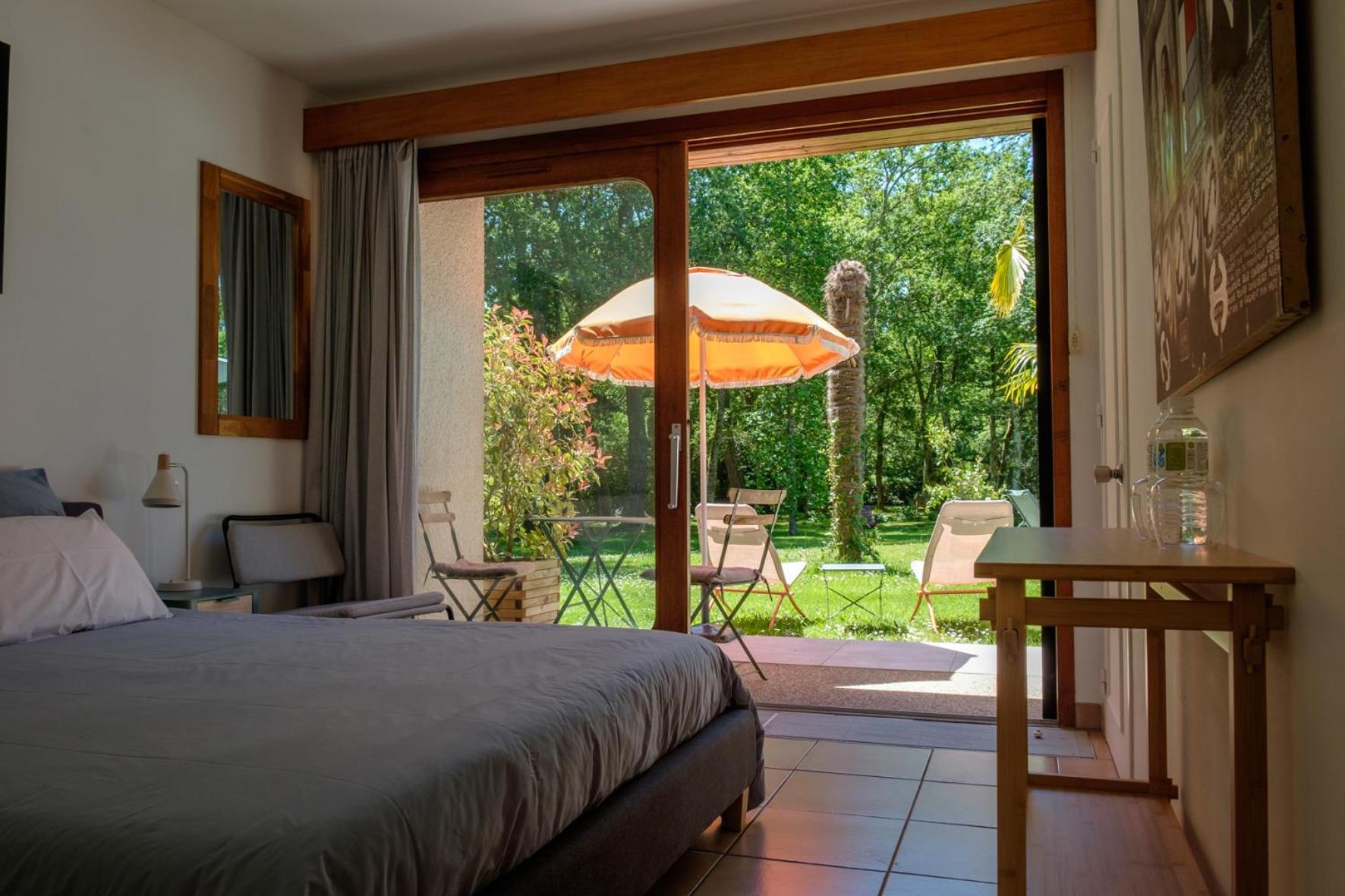 Parc De L'Aiguade Bed & Breakfast Saint-Paul-les-Dax Phòng bức ảnh